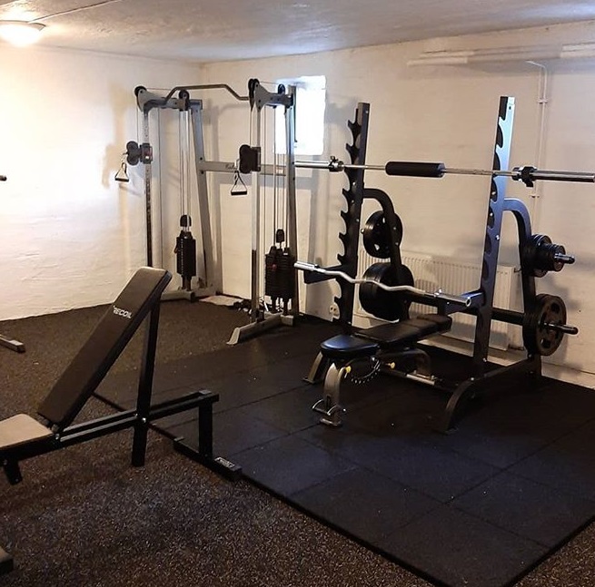 K&auml;llare gym